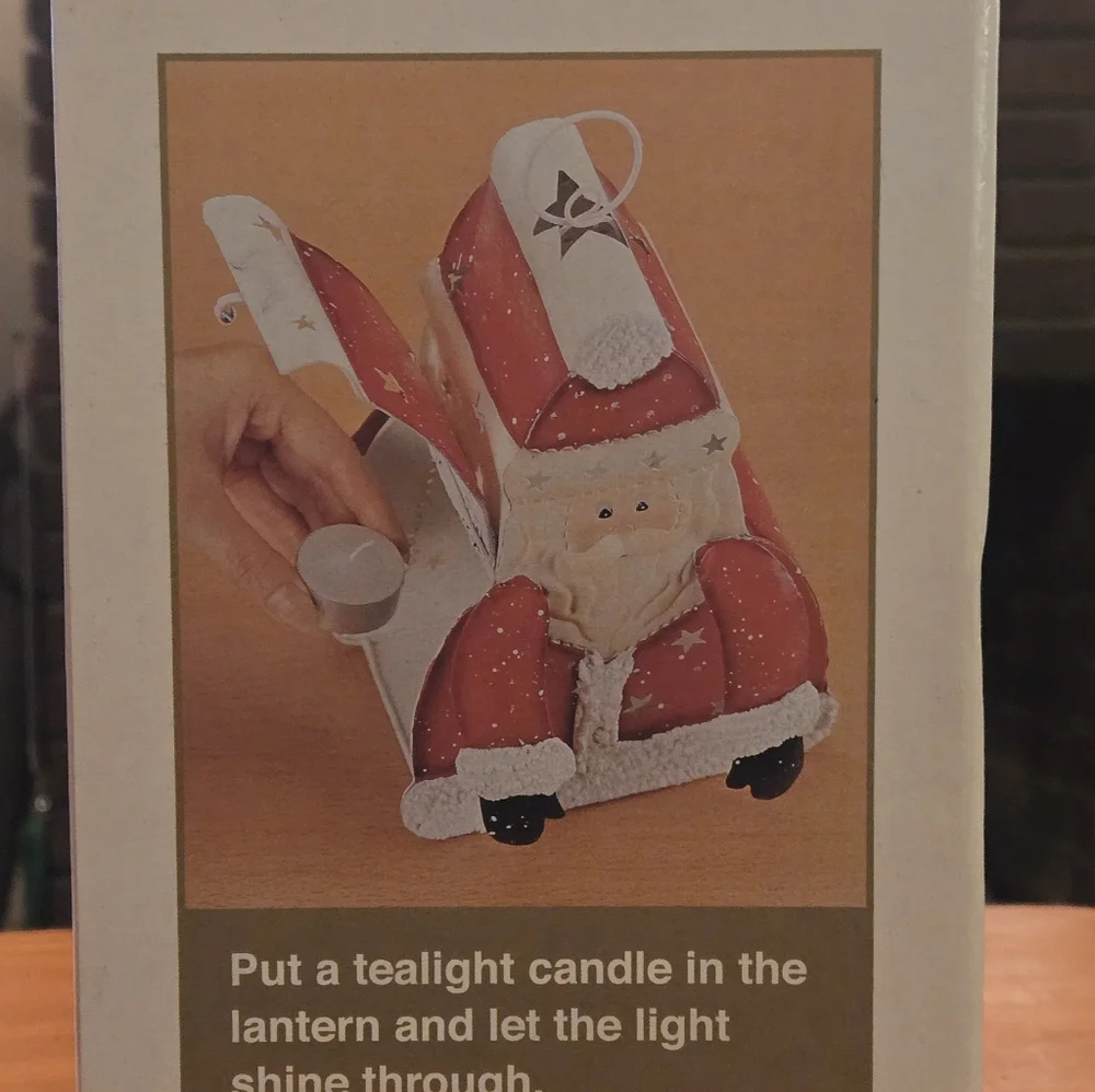 New Vintage‎ Metal Lantern Candle Holder Luminary Santa Claus Christmas 8 1/2